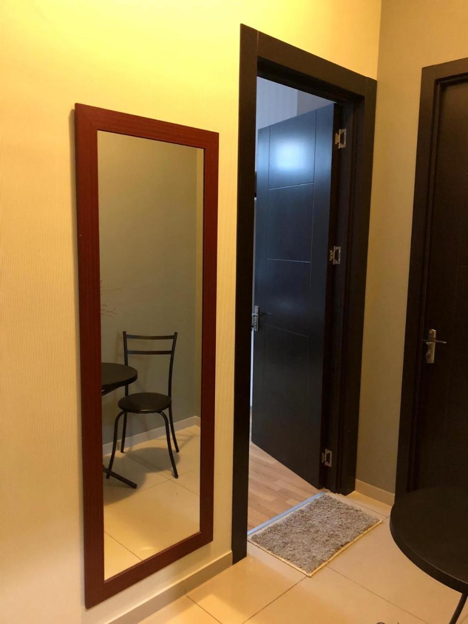 Tutiko Apartment Тбилиси Екстериор снимка